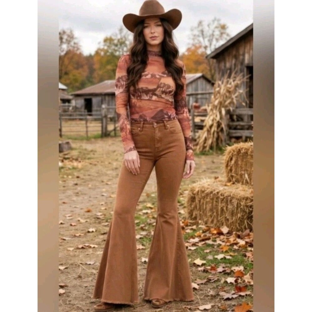 shyanne jeans Sz 27x34 Regular Jeans Super High-rise Ultra Flare Camel Tan Brown